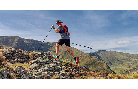 Running with poles - is it worth it? How to choose running poles and get started?
